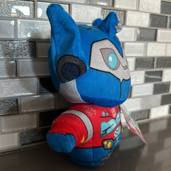 Transformers Rescue Bots Academy OPTIMUS PRIME Plush / Hasbro / 7” / BRAND NEW - Picture 5 of 15